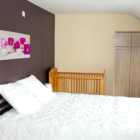 House With 5 Bedrooms In With Wonderful City View And Furnished Garden * Stavelot